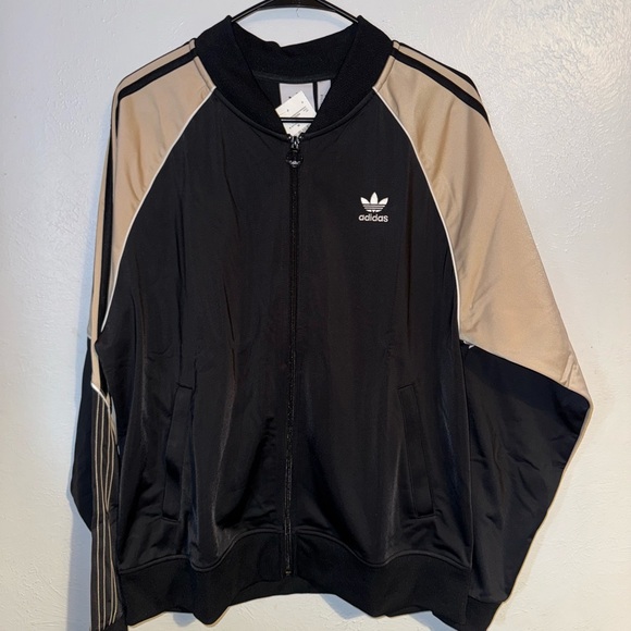 Men’s Adidas Jacket - Picture 2 of 4